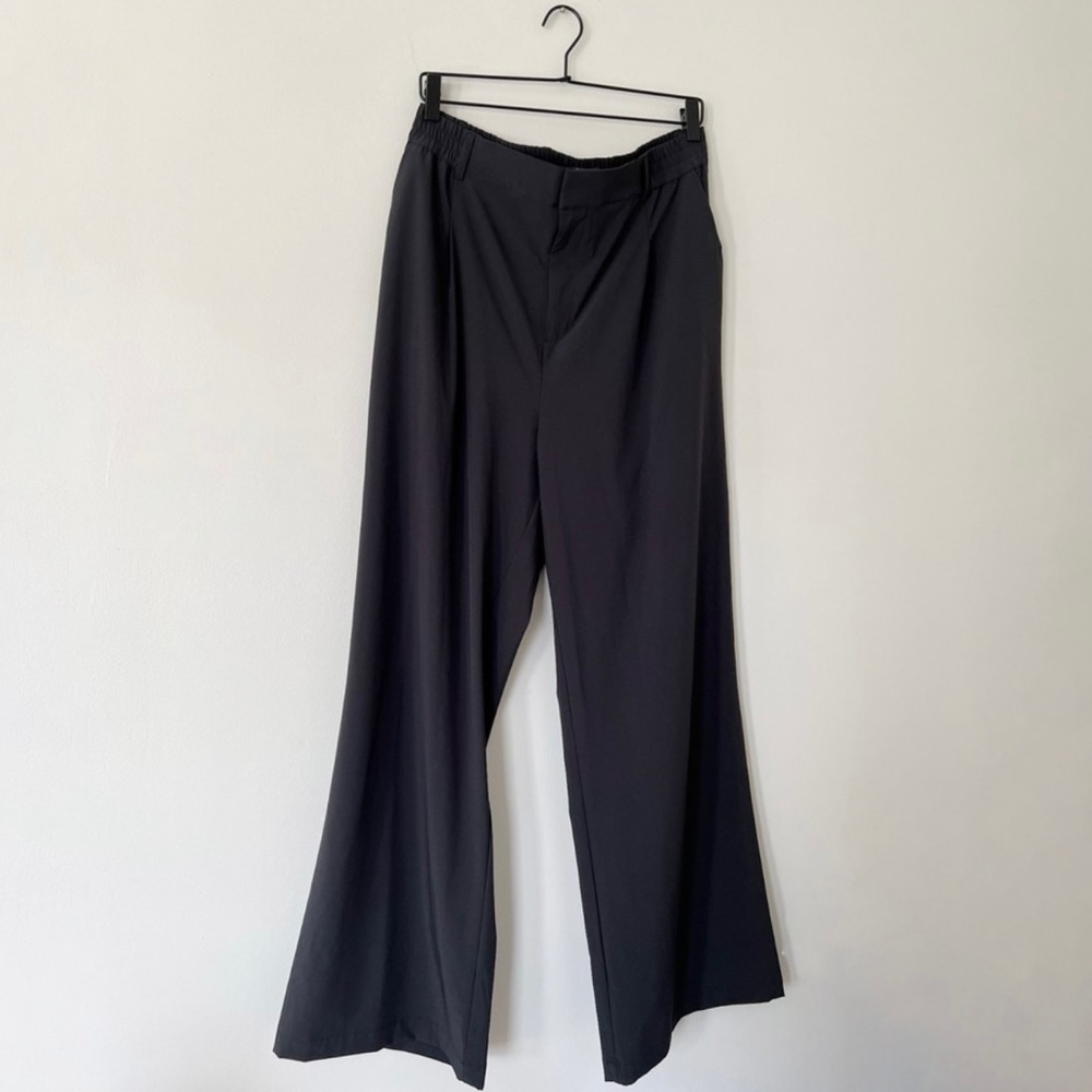 Alo Yoga Trousers